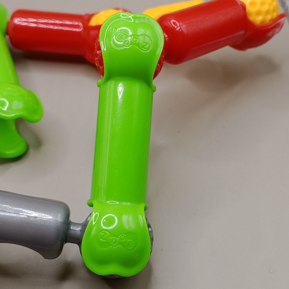 Colorful Interlocking Kids Toy Set - Picture 3 of 4